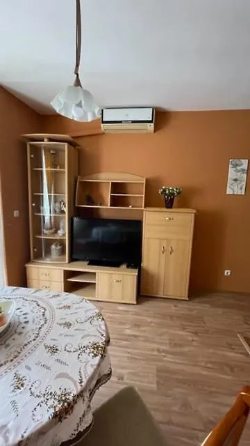 Near By The Sea Apartment Varna